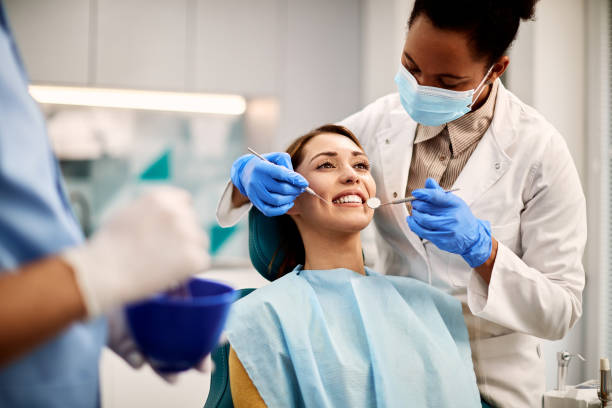How to Choose the Right Dentist for Gum Disease Treatment in Lomita?