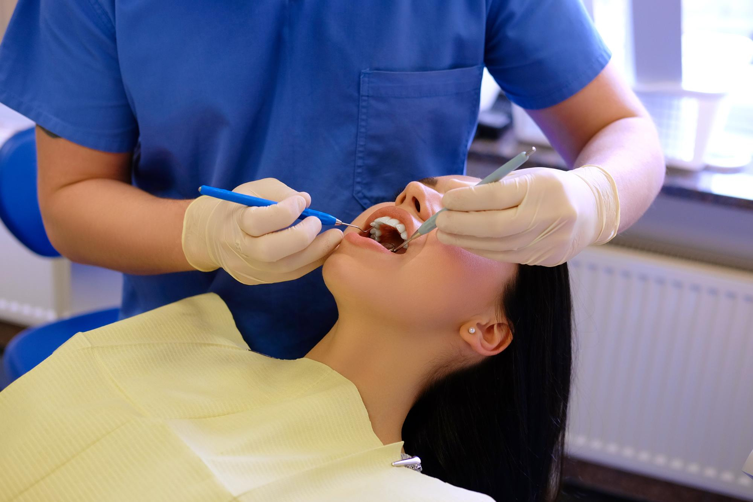 Emergency Root Canal in Torrance: When to See a Dentist Immediately