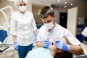 Why a Walk-In Dentist in Torrance Is the Best Choice for Sudden Tooth Pain