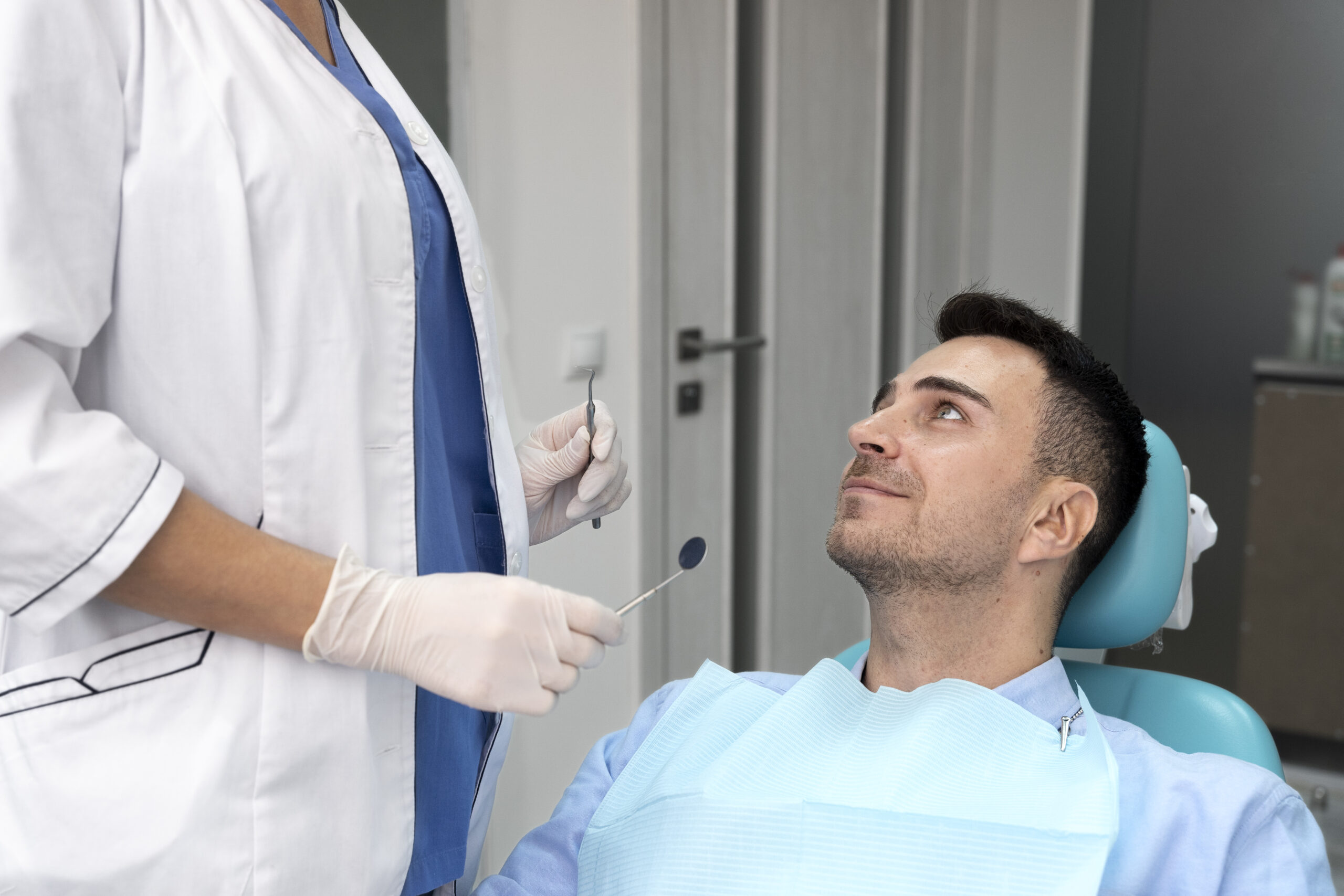 Benefits of Choosing a Walk-In Dentist in Torrance for Busy Schedules